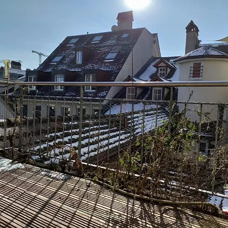 公寓 Central-city Penthouse