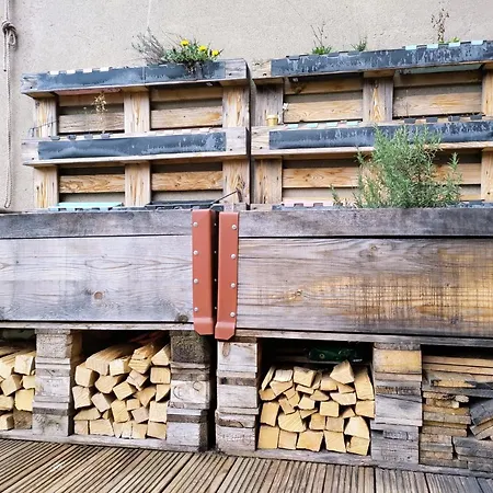 Central-city Penthouse * Berna